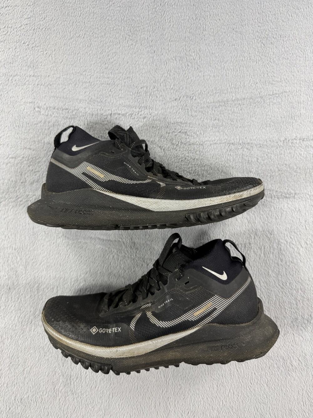 Nike React Pegasus Trail 4 Gore Tex Black Womens Size 6 Running Shoes
